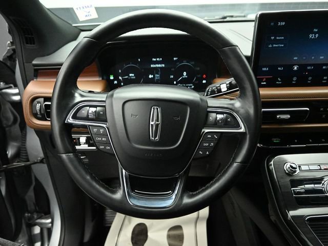 Certified 2023 Lincoln Nautilus Reserve w/ Luxury Package image 15