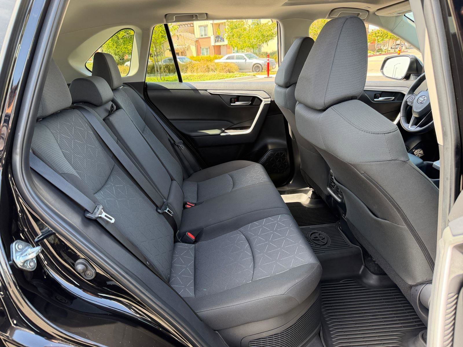Certified 2025 Toyota RAV4 XLE w/ Convenience Package image 18