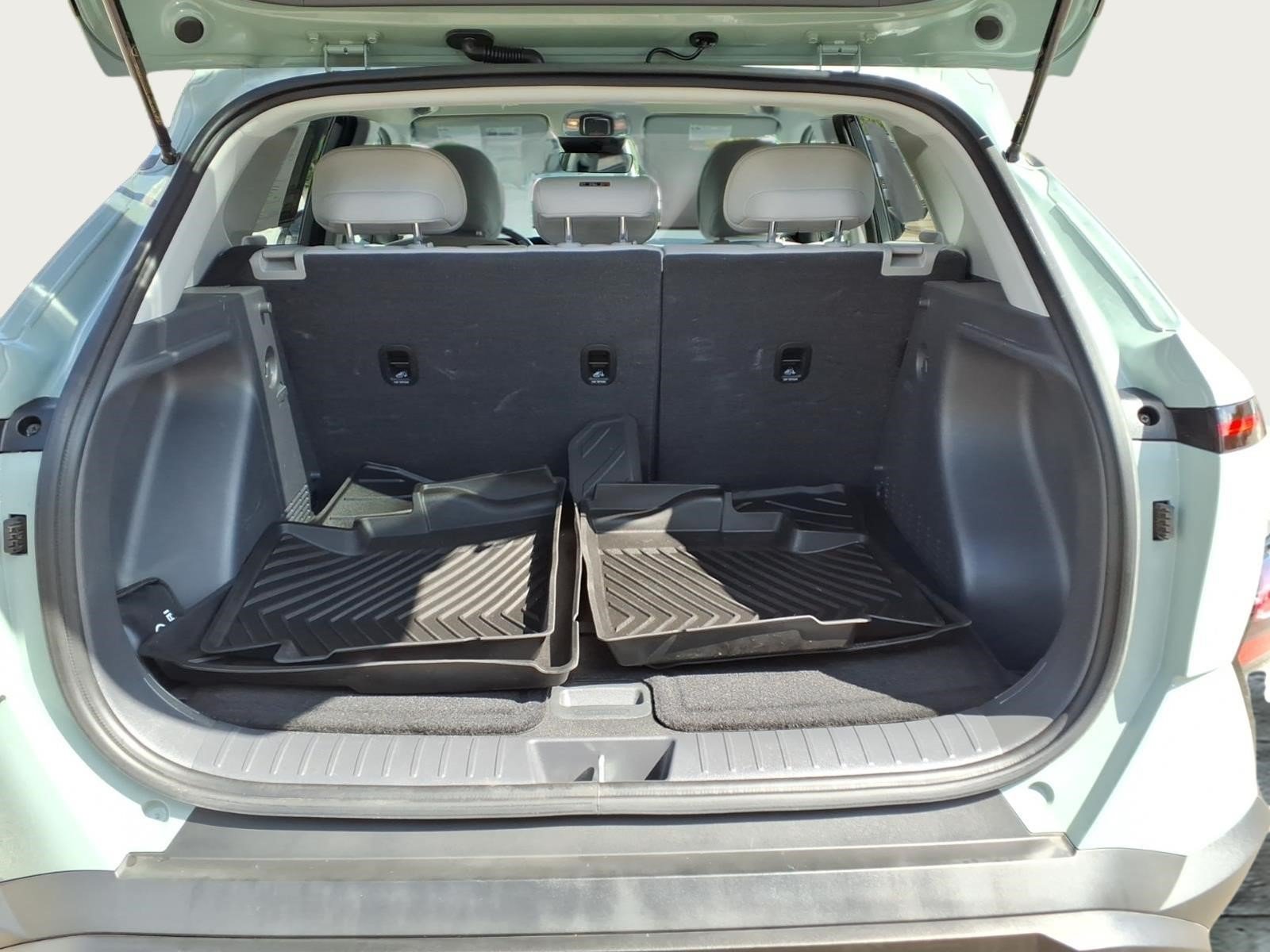 Used 2025 Hyundai Kona SEL AWD/4WD image 15