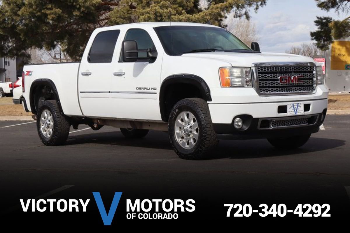Used 2014 GMC Sierra 2500 Denali image 1