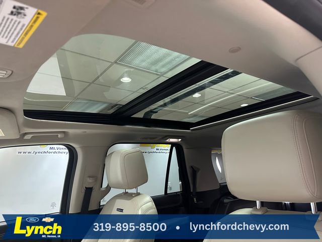Used 2021 Ford Expedition Max Platinum image 4