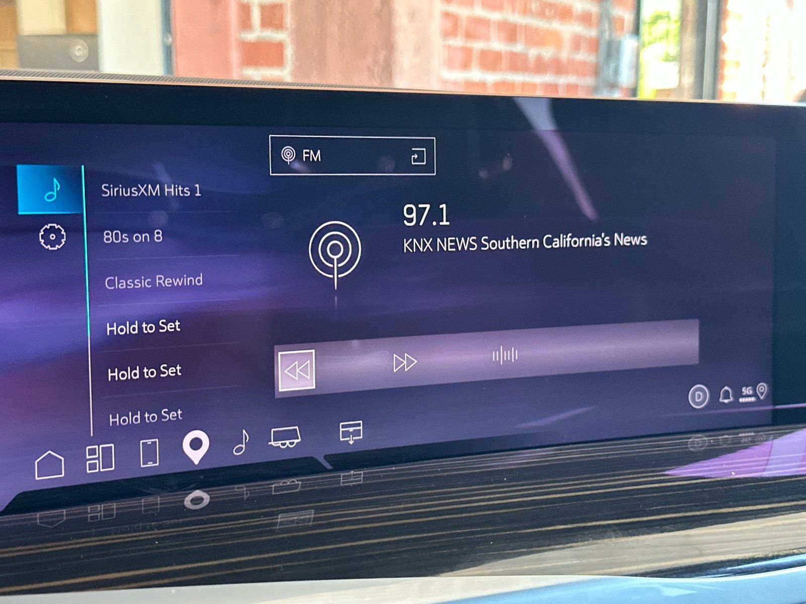 Used 2025 Cadillac Escalade ESV Luxury image 26