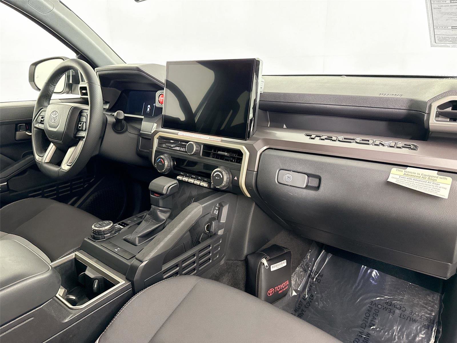 Used 2025 Toyota Tacoma 4x4 Double Cab Hybrid image 45