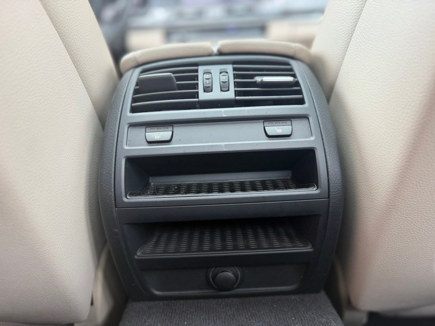 Used 2013 BMW 535i xDrive Sedan AWD/4WD image 18