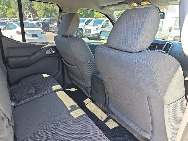 Used 2019 Nissan Frontier SV w/ Value Truck Package RWD image 11