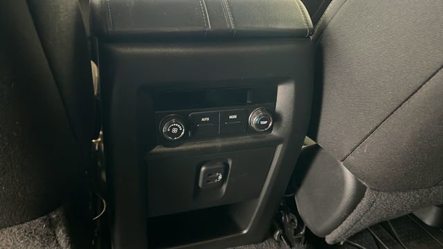 Used 2023 Chevrolet Traverse LT w/ LPO, Floor Liner Package image 34