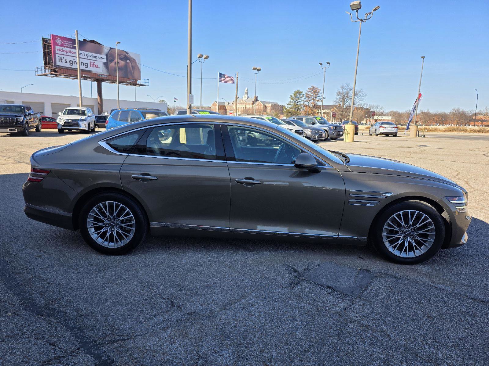 Used 2023 Genesis G80 2.5T image 4