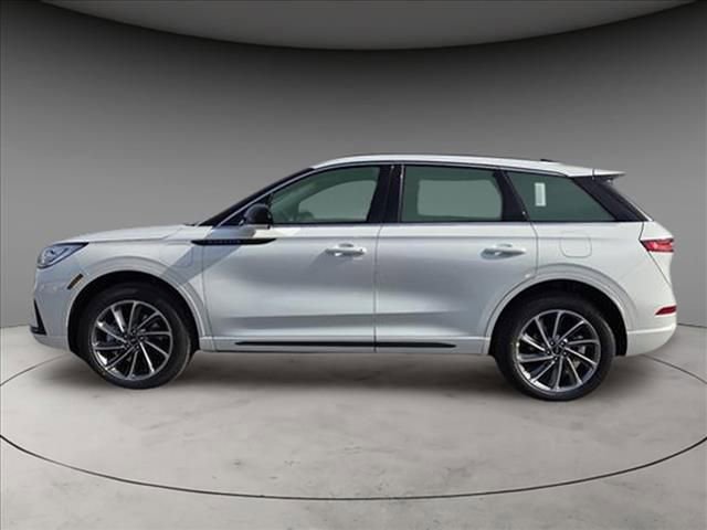 New 2026 Lincoln Corsair Grand Touring w/ Rear Removable Package Tray AWD/4WD image 17