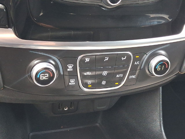 Certified 2021 Chevrolet Traverse LS AWD/4WD image 17