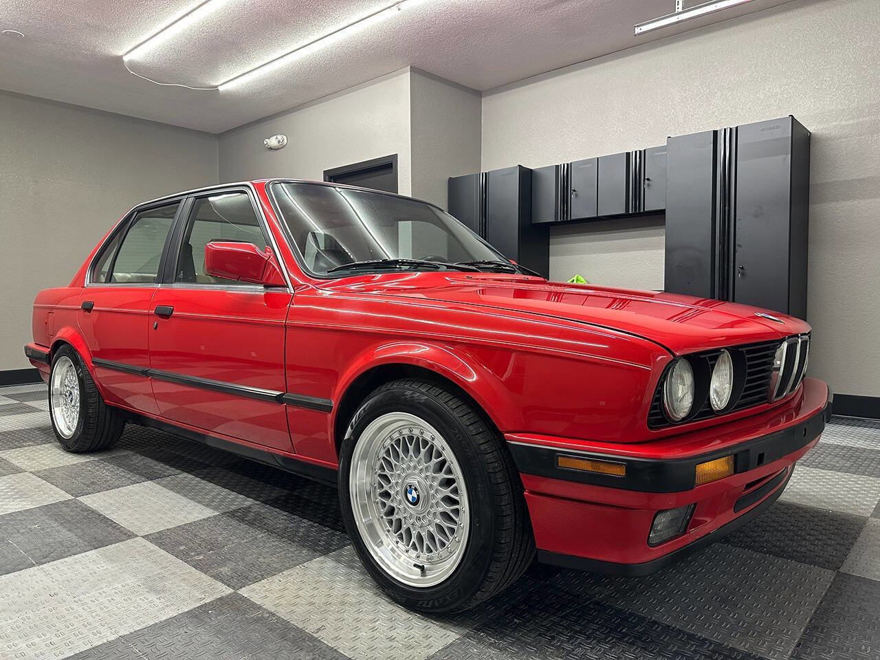 Used 1991 BMW 318i Sedan image 11