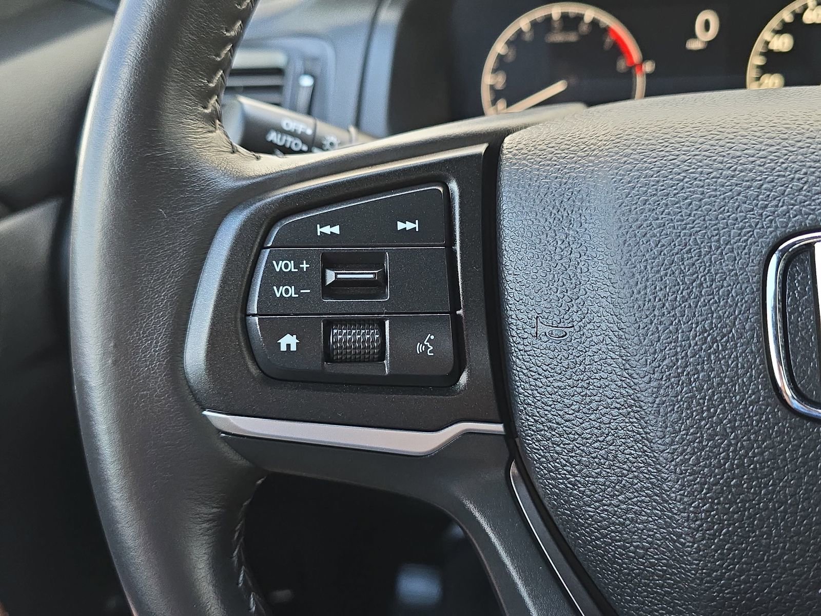 Certified 2025 Honda Ridgeline RTL image 20