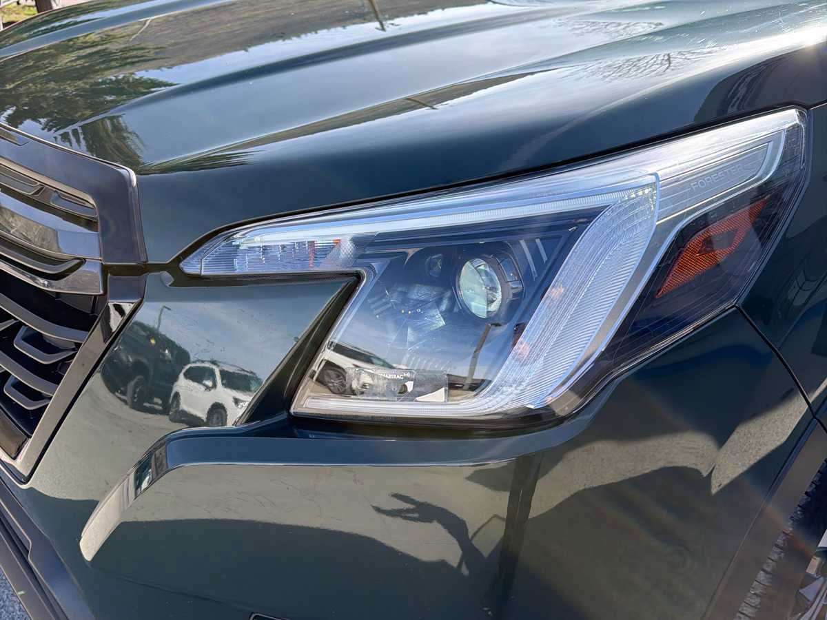 Used 2022 Subaru Forester Limited image 27