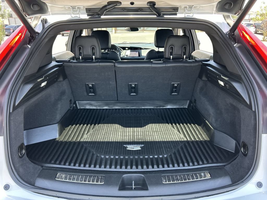 Used 2021 Cadillac XT4 Premium Luxury AWD/4WD image 27