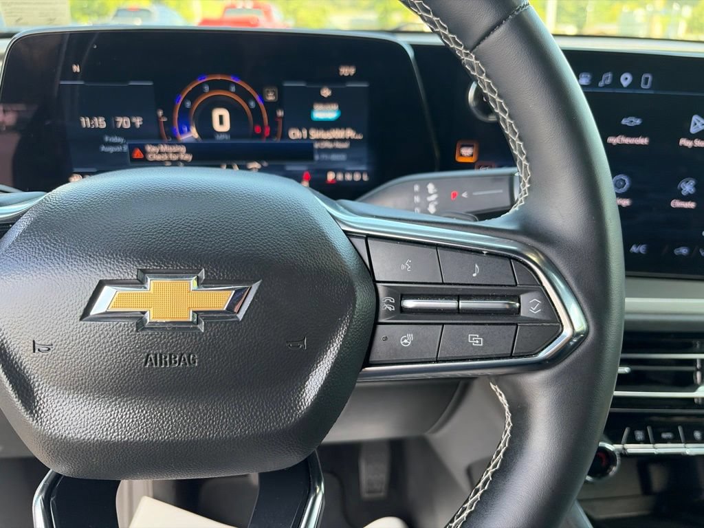 Used 2026 Chevrolet Traverse LT AWD/4WD image 20