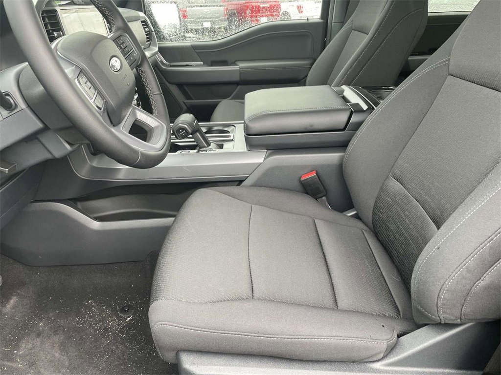 New 2025 Ford F150 XLT w/ Equipment Group 302A MID image 13