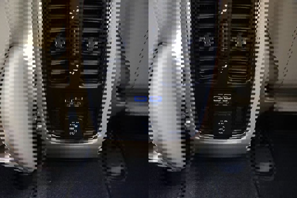 Used 2021 Jeep Grand Cherokee Limited w/ Premium Lighting Group image 13