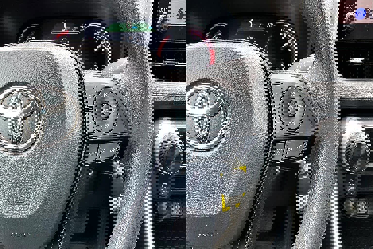 Certified 2023 Toyota RAV4 LE image 24