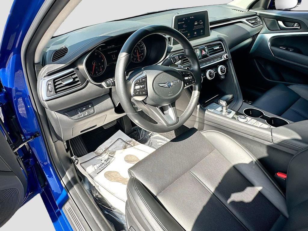 Used 2021 Genesis G70 2.0T image 9