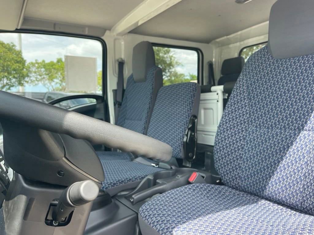 New 2024 Chevrolet Low Cab Forward image 6