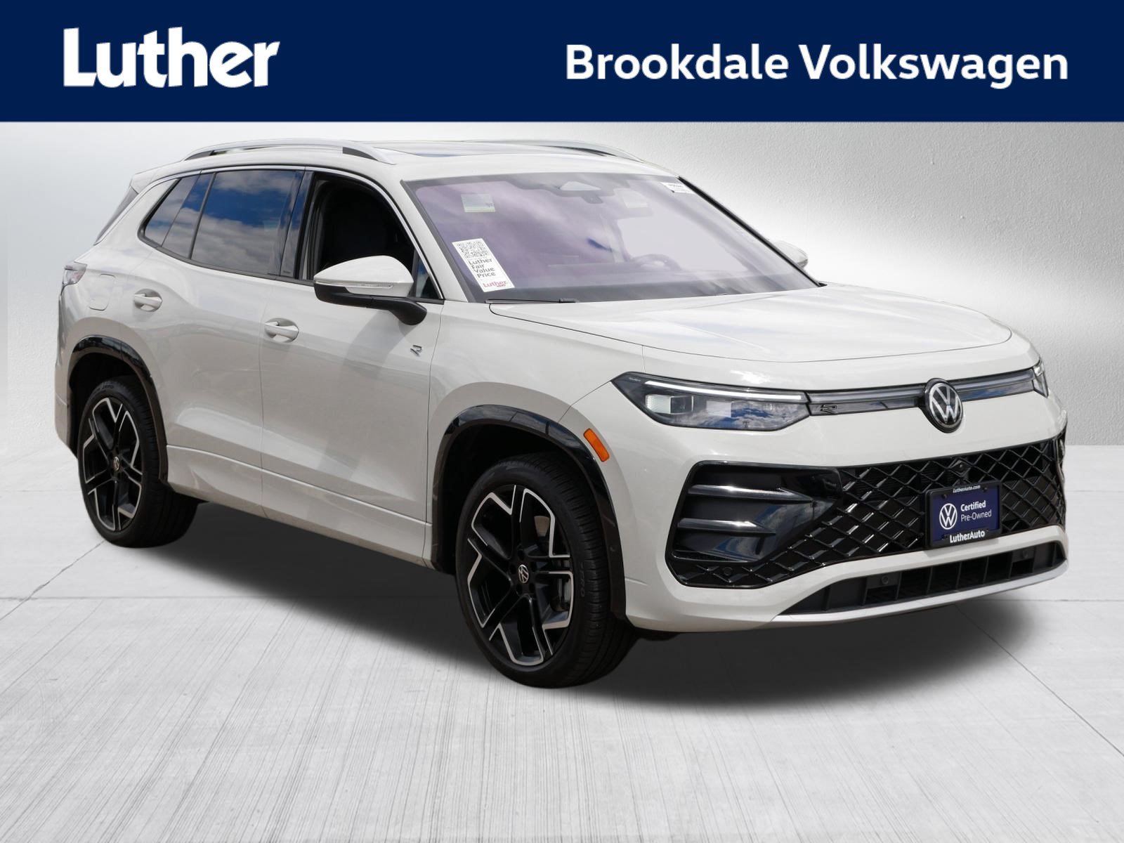 Certified 2025 Volkswagen Tiguan SEL R-Line