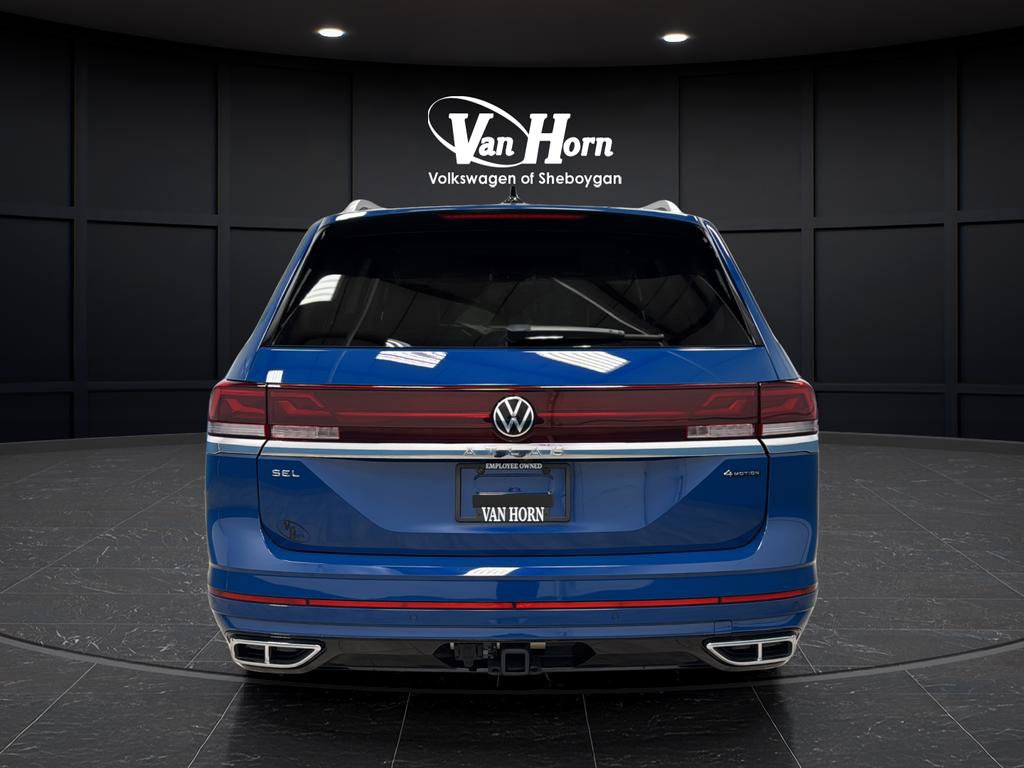 Used 2025 Volkswagen Atlas SEL Premium R-Line image 5
