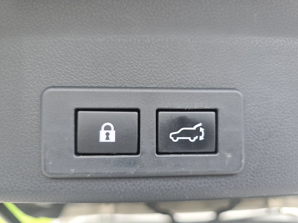 Used 2020 Subaru Ascent Premium w/ Convenience Package AWD/4WD image 19