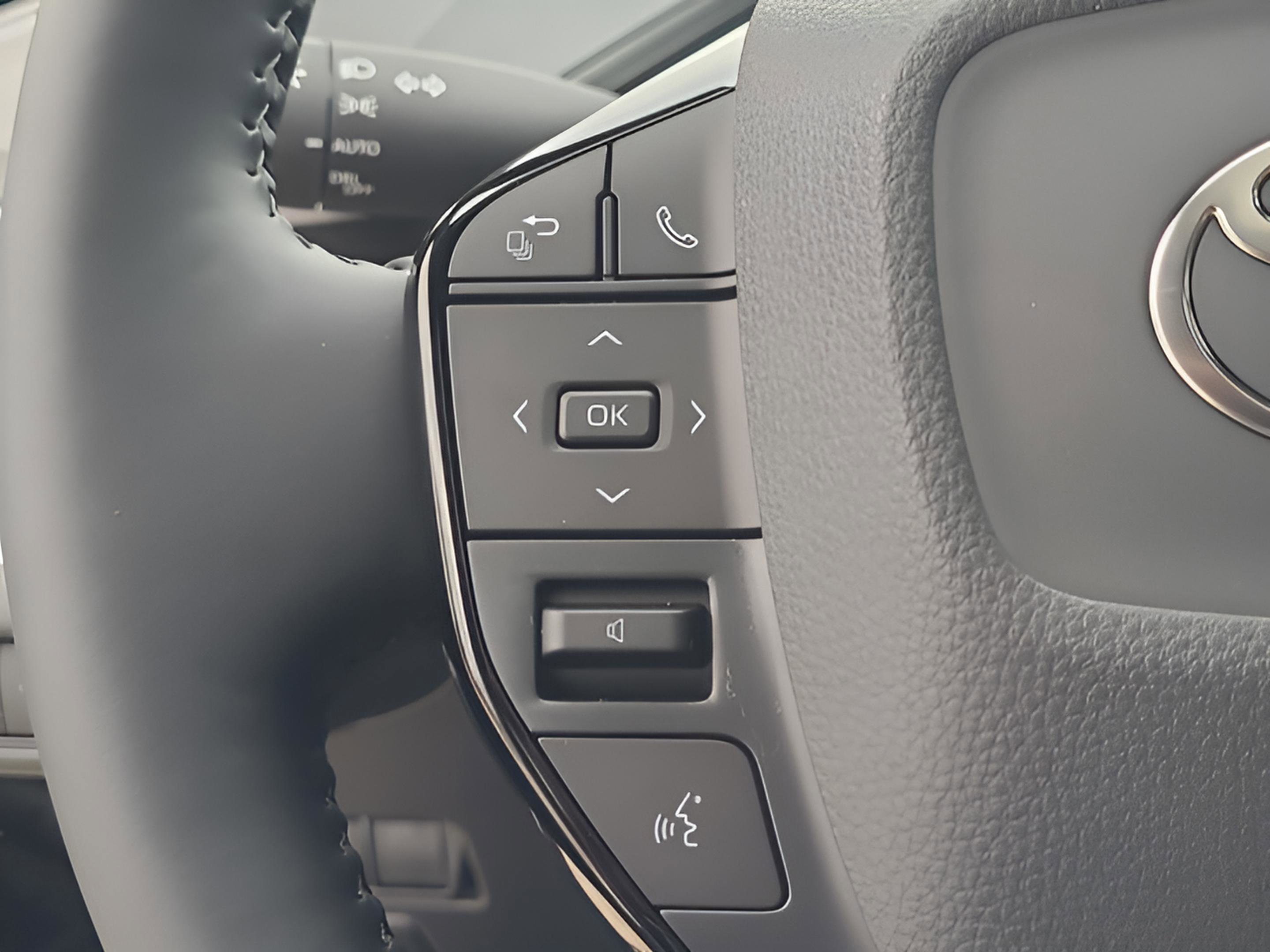 New 2026 Toyota Prius Limited FWD image 23