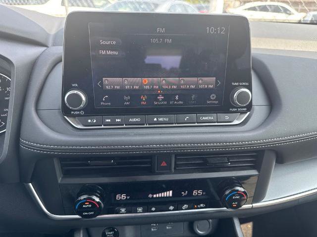Certified 2026 Nissan Rogue SV FWD image 9
