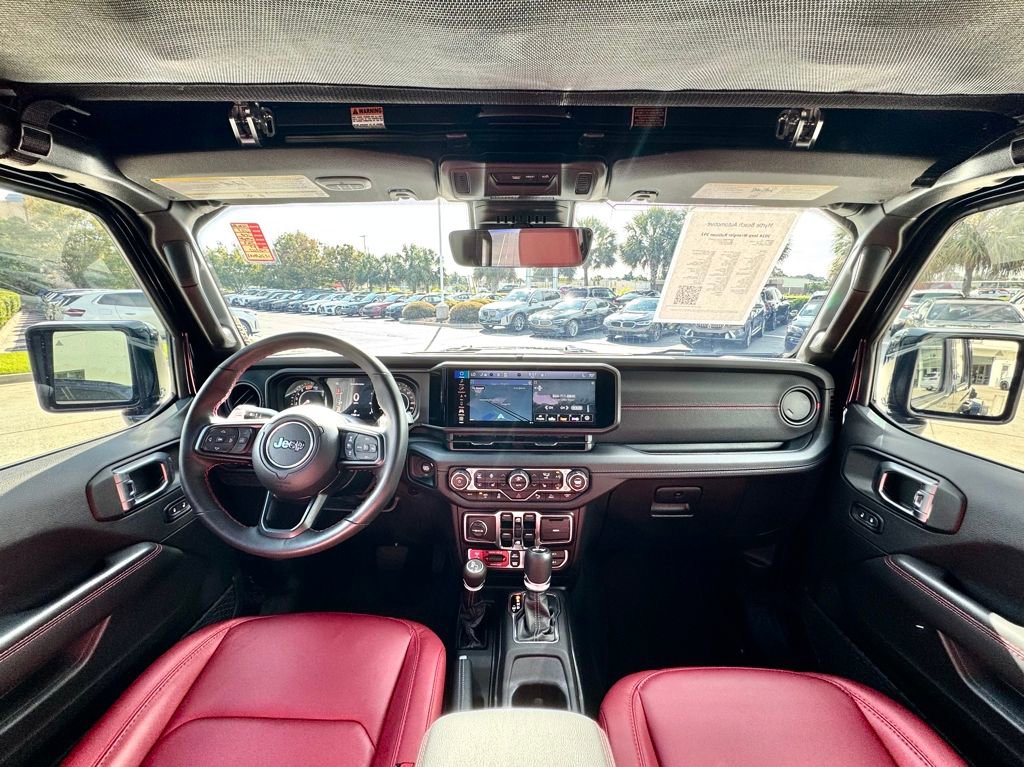 Used 2024 Jeep Wrangler Unlimited Rubicon 392 image 2