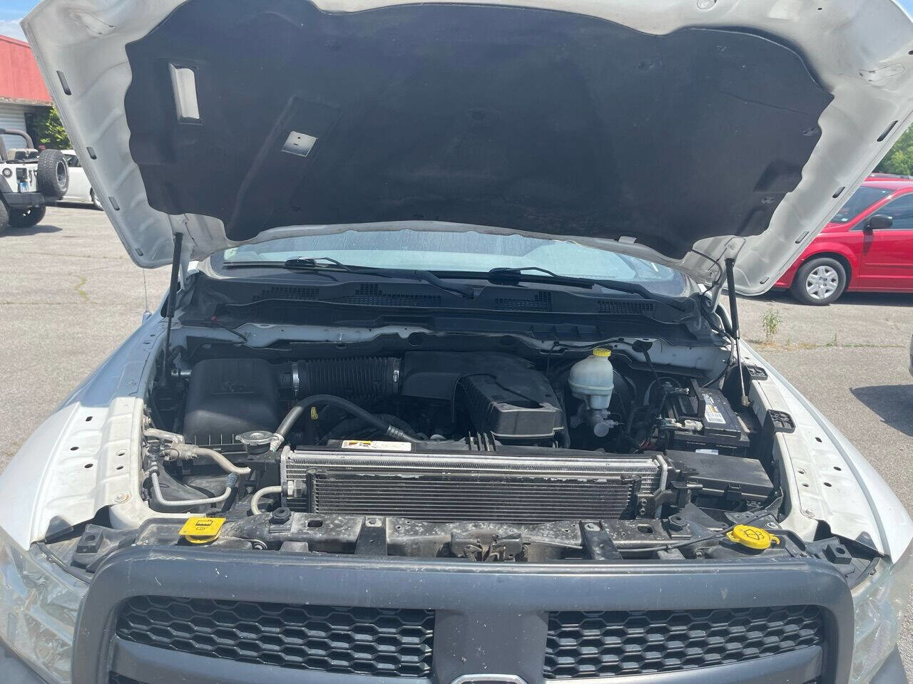 Used 2013 RAM 1500 Tradesman AWD/4WD image 13