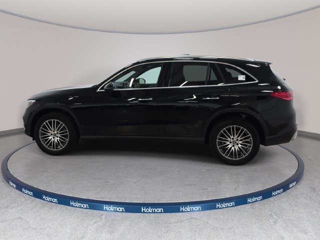 Used 2024 Mercedes-Benz GLC 300 4MATIC image 9