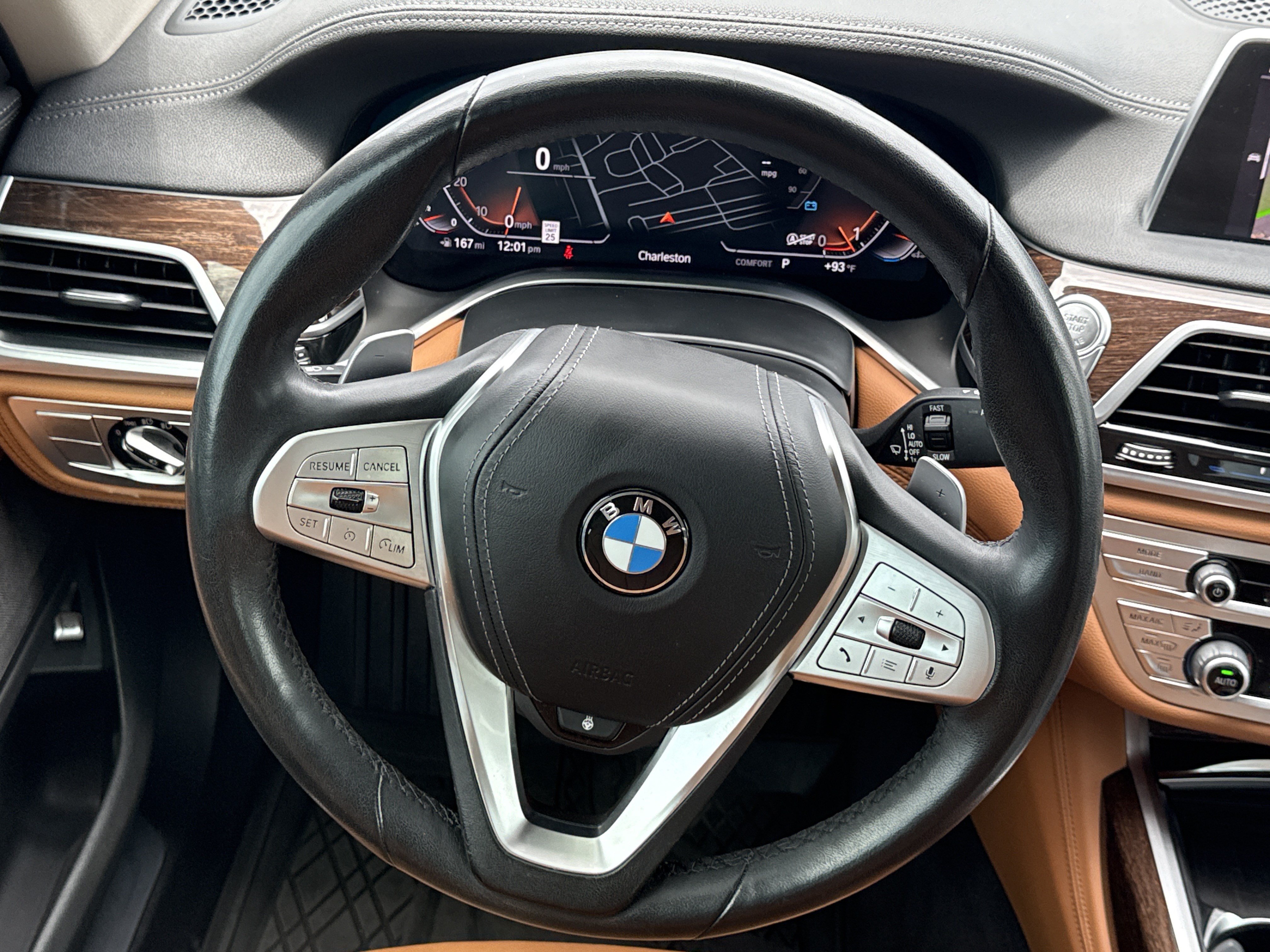 Used 2021 BMW 740i w/ Premium Package RWD image 18