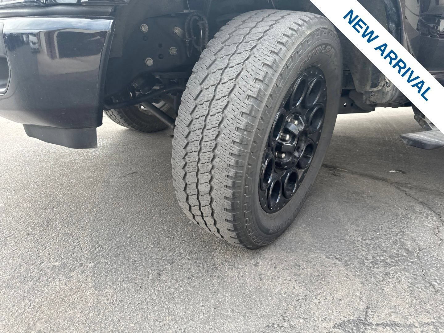 Used 2022 Ford F350 Lariat w/ Tremor Off-Road Package AWD/4WD image 32