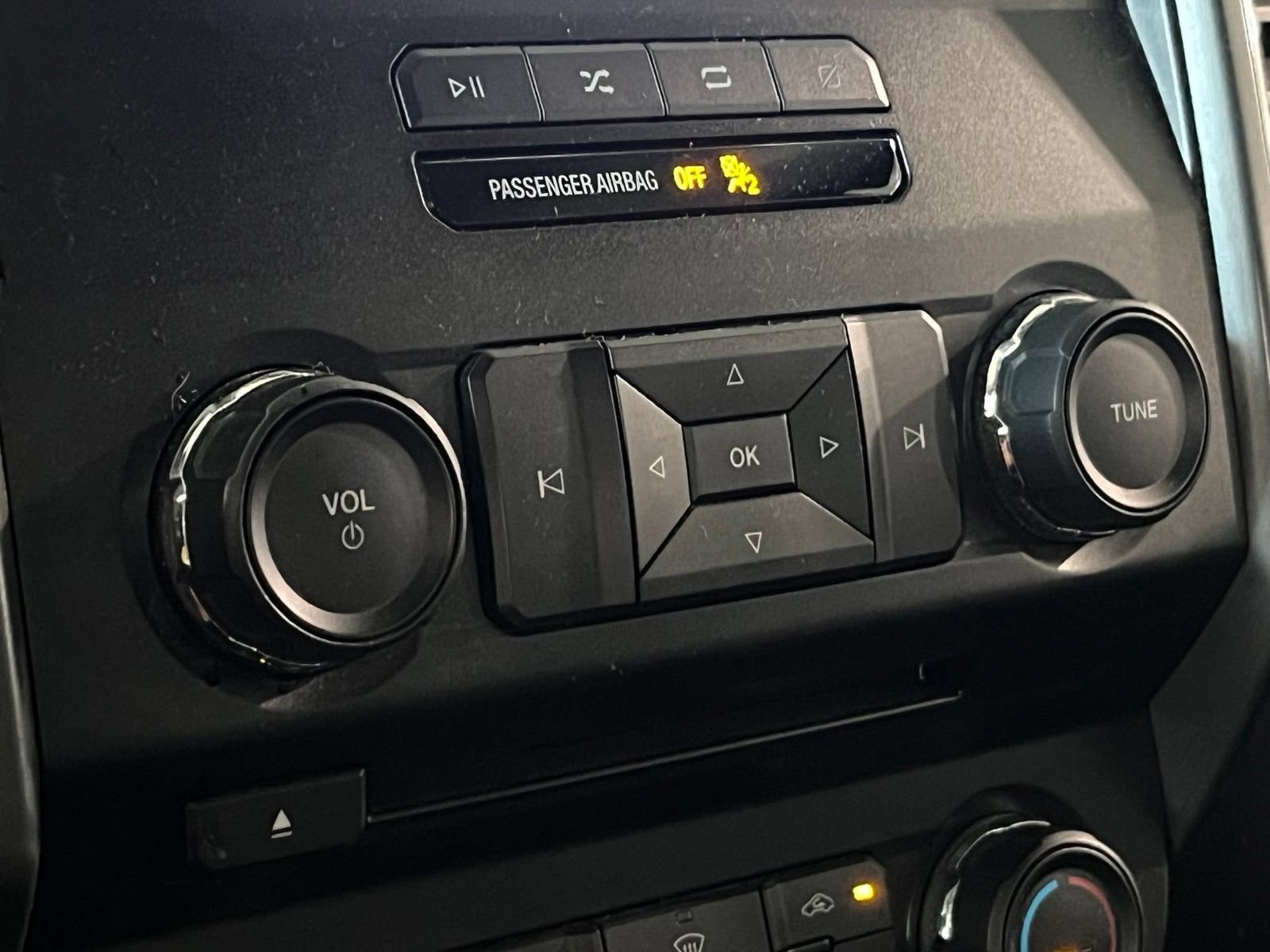 Used 2018 Ford F150 XLT AWD/4WD image 22