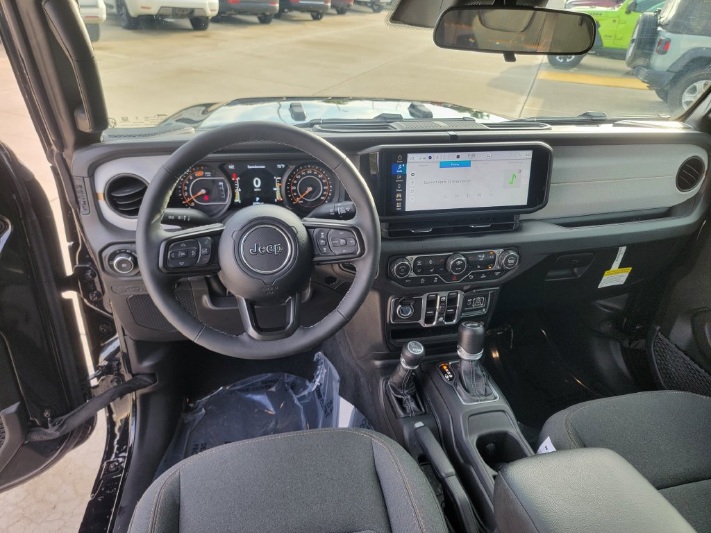 Used 2026 Jeep Wrangler Unlimited Sport AWD/4WD image 16