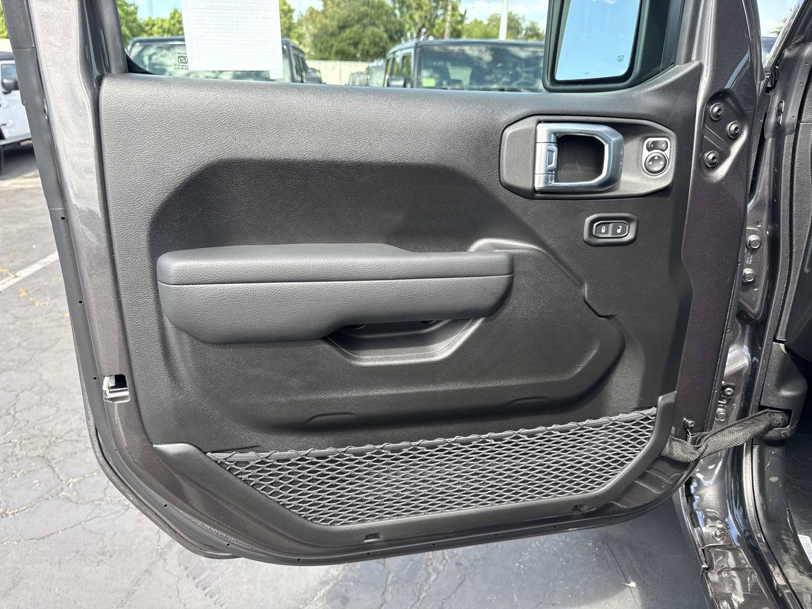 New 2026 Jeep Gladiator Sport AWD/4WD image 21