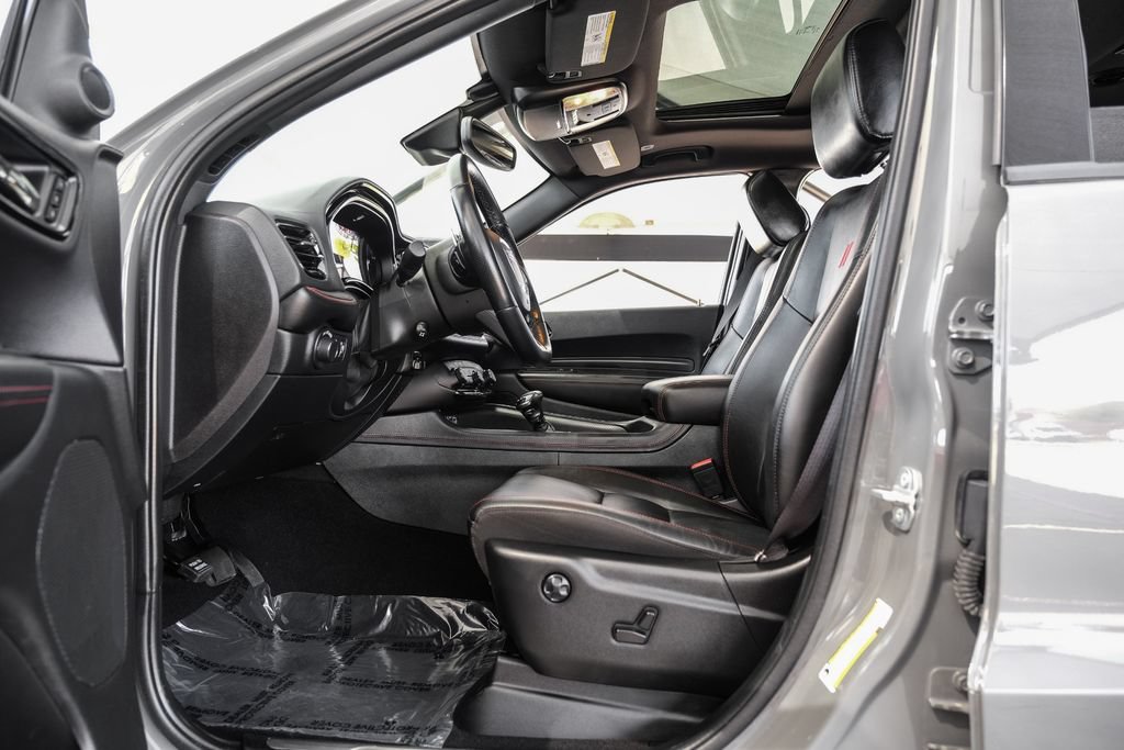 Used 2025 Dodge Durango R/T AWD/4WD image 3