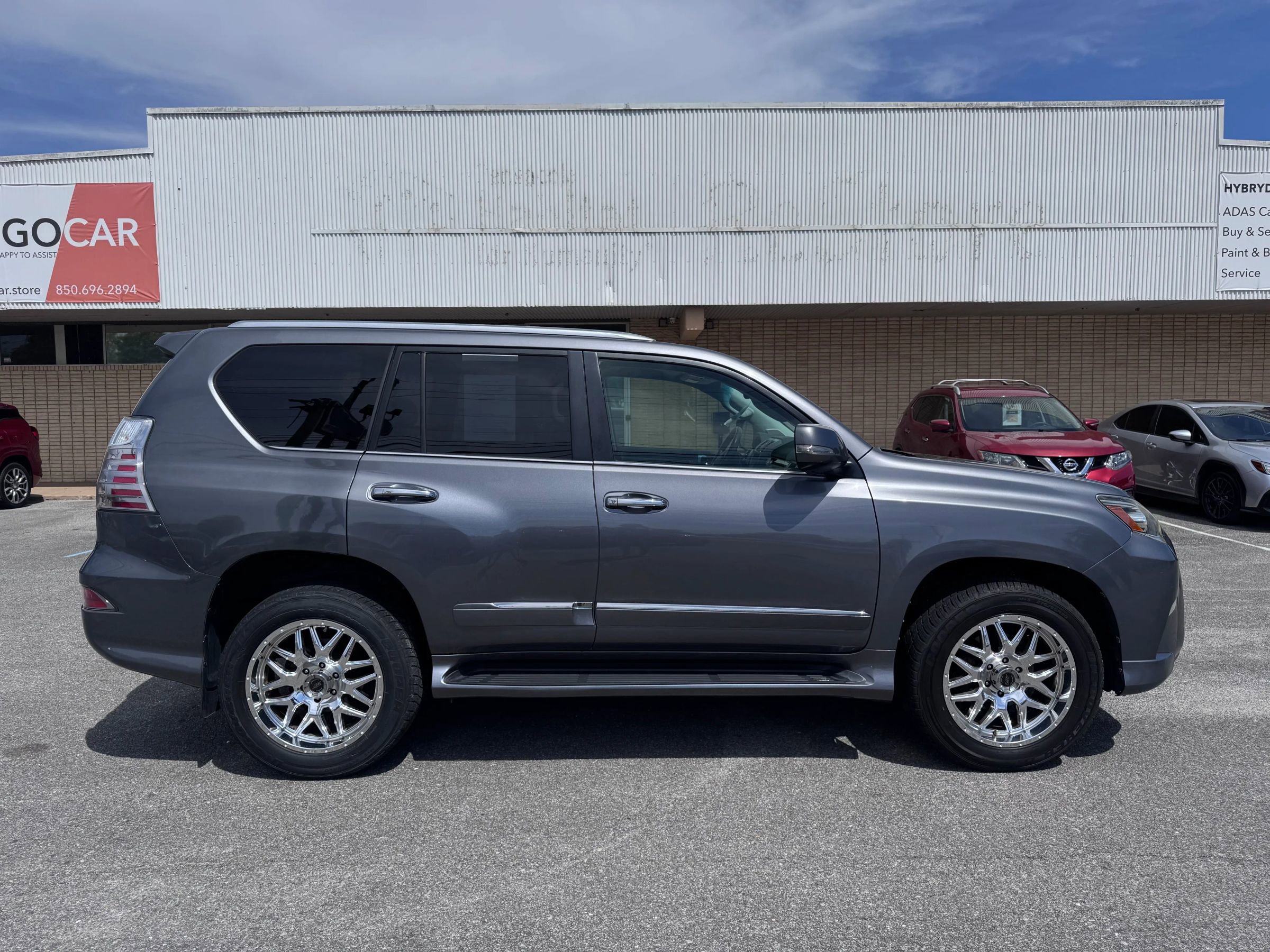 Used 2015 Lexus GX 460 image 5