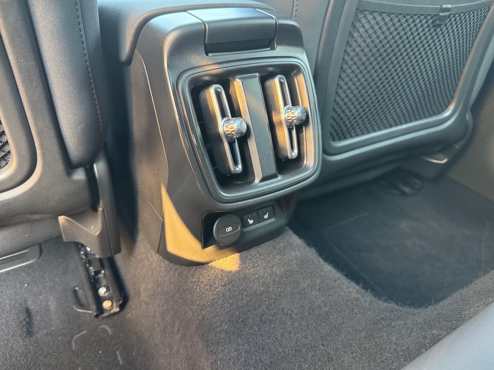 Used 2023 Polestar Polestar 2 FWD image 13