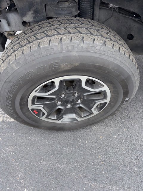 Used 2015 Jeep Wrangler Unlimited Rubicon video 2