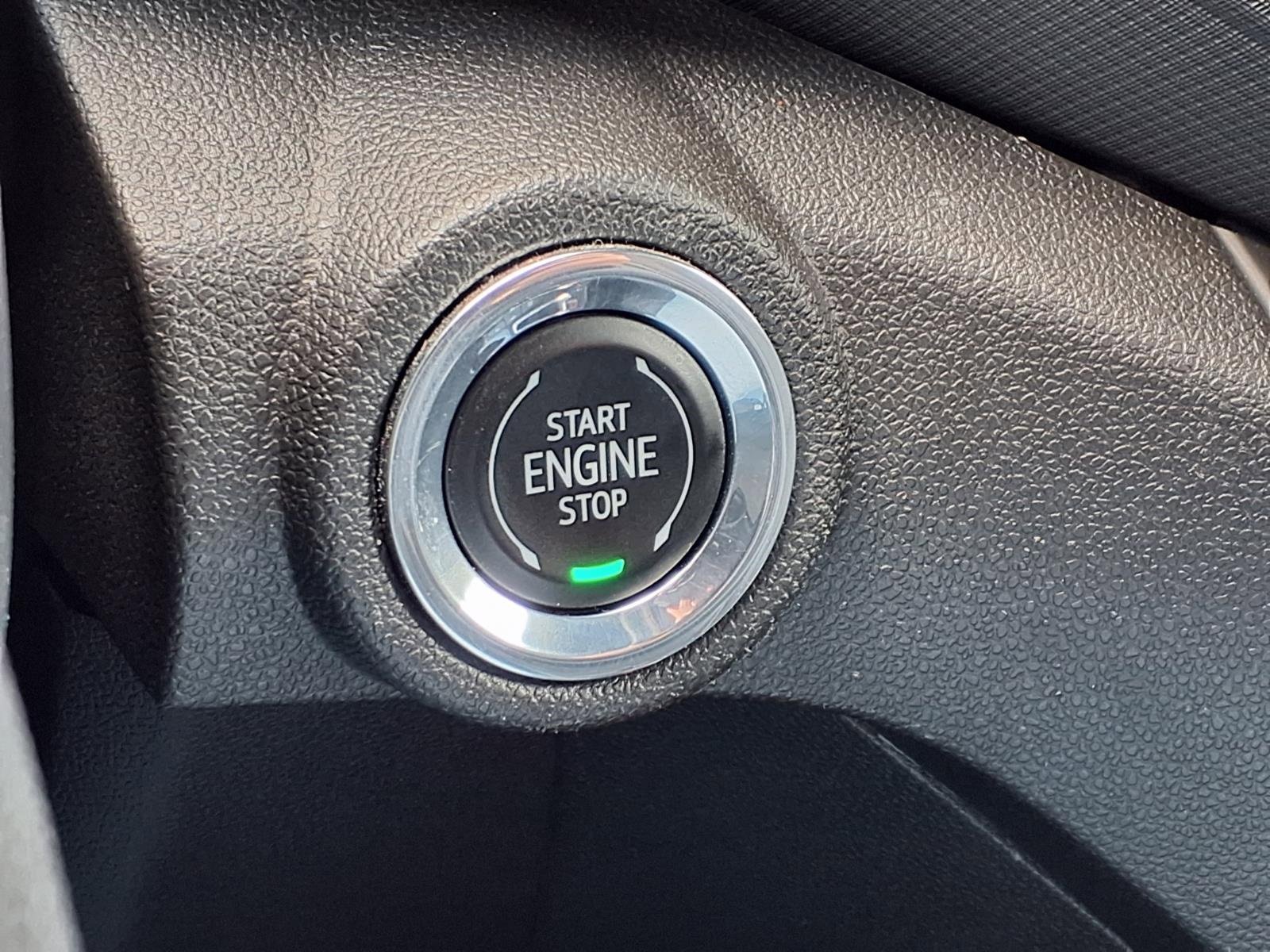 Used 2022 Chevrolet TrailBlazer RS w/ Technology Package image 26