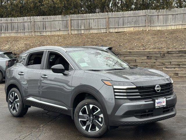 New 2026 Nissan Kicks SV w/ SV Premium Package image 2