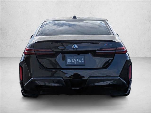 Used 2026 BMW M5 w/ Carbon Package AWD/4WD image 7
