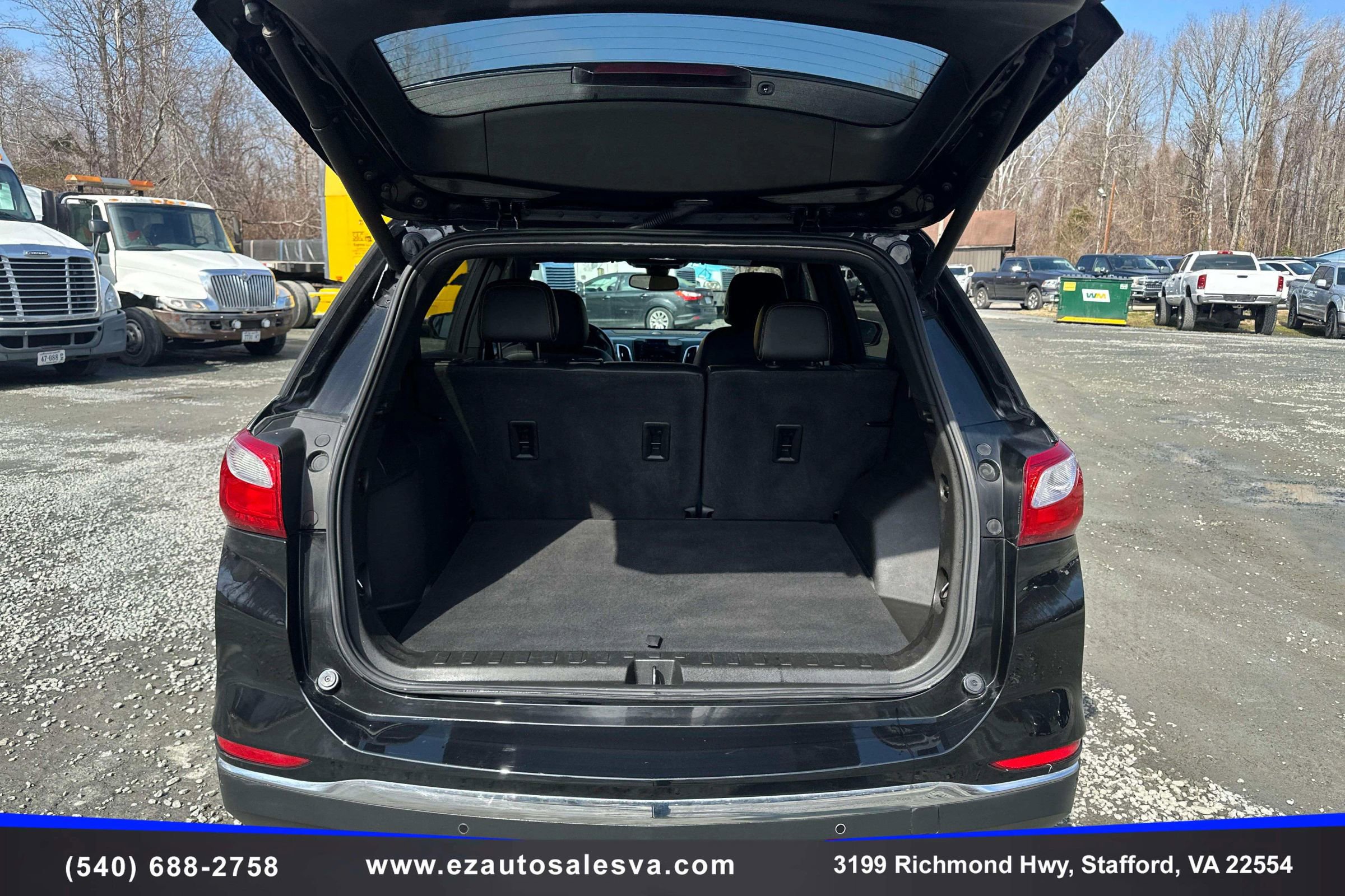 Used 2021 Chevrolet Equinox Premier FWD image 11