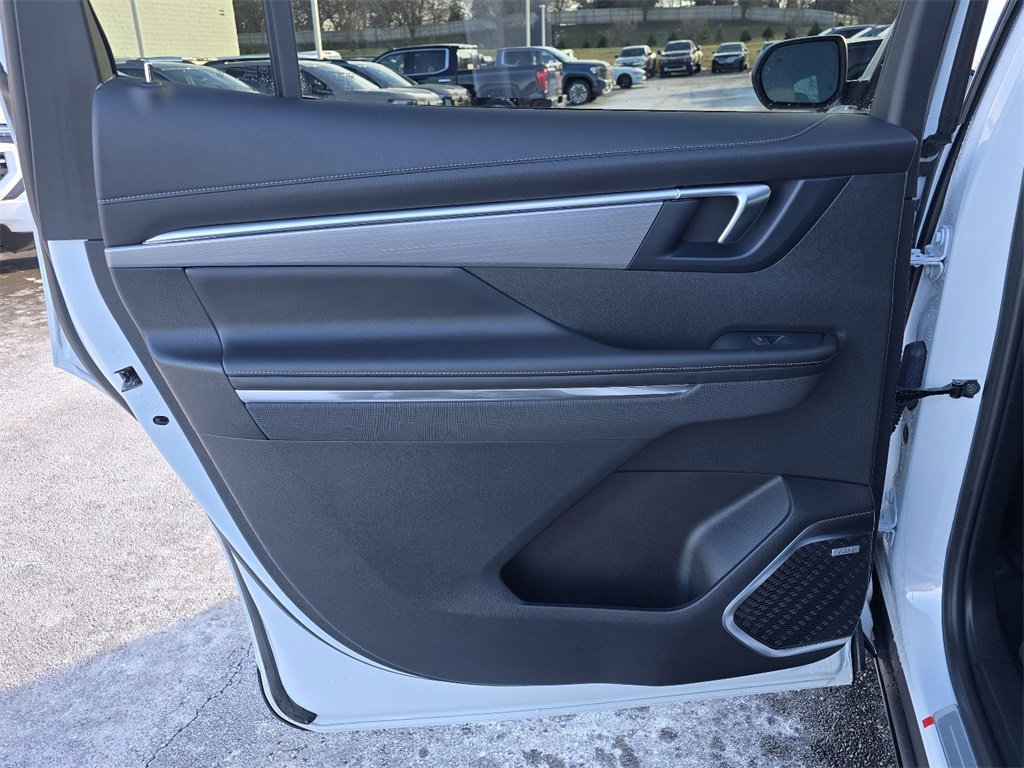 Certified 2025 Buick Enclave Preferred image 23