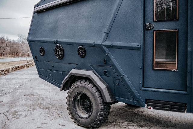 Used 2022 Ford F550 4x4 Crew Cab Super Duty w/ Power Equipment Group image 95