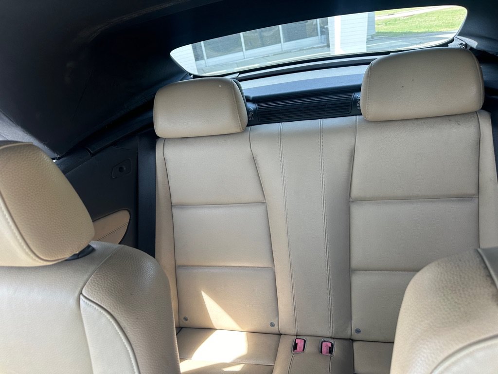 Used 2011 BMW 128i Convertible RWD image 19