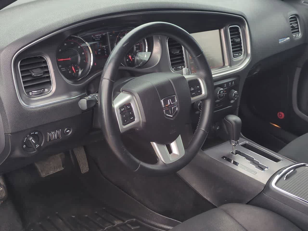 Used 2014 Dodge Charger R/T AWD/4WD image 2