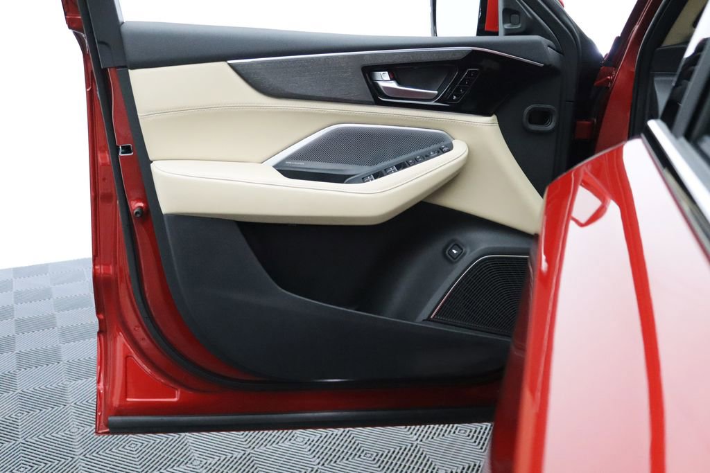 Certified 2026 Acura MDX w/ Advance Package image 13
