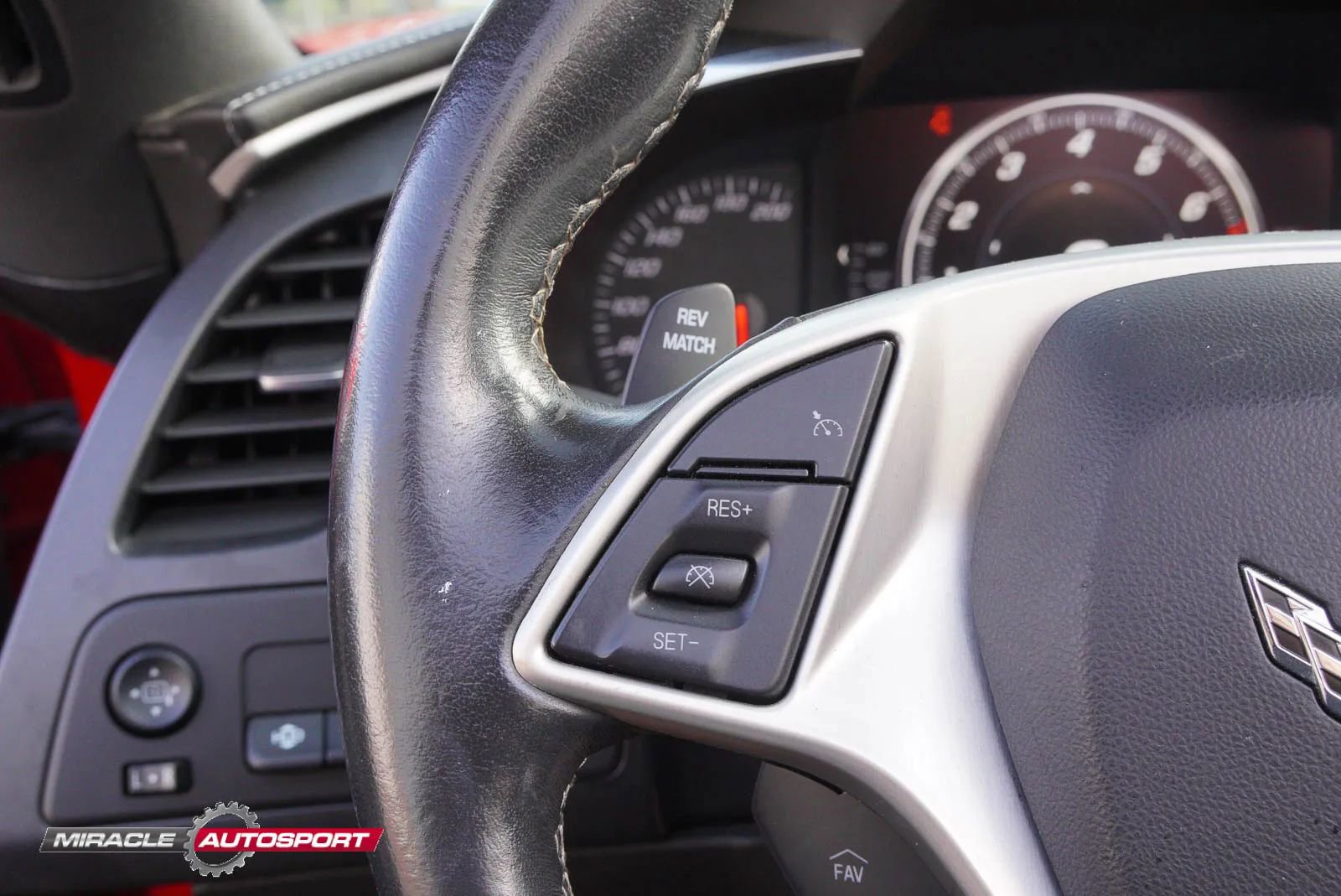 Used 2014 Chevrolet Corvette Stingray Convertible w/ 3LT Preferred Equipment Group image 34